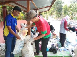 PILAH-PILAH SAMPAH MENGUNDANG BERKAH